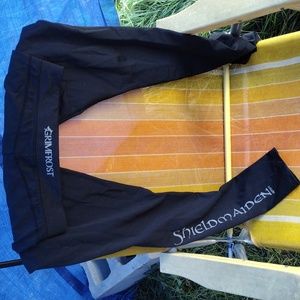 Grimfrost Woman's leggings.